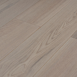 Паркетная доска Amber Wood Дуб Белая ночь