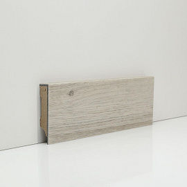 Плинтус MODULEO Classic Oak