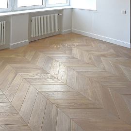 Паркет Ёлка Antic Wood Песочный