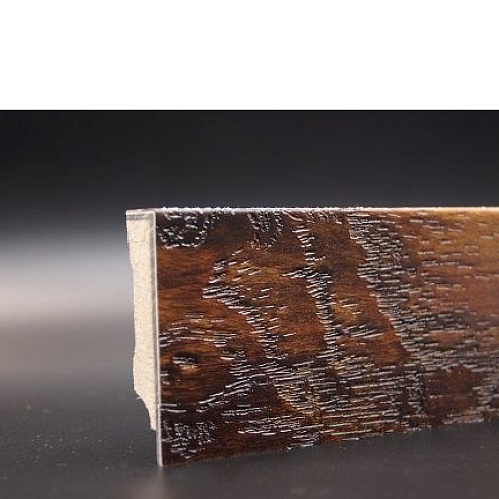 Фото товара плинтус MODULEO Eastern Hickory