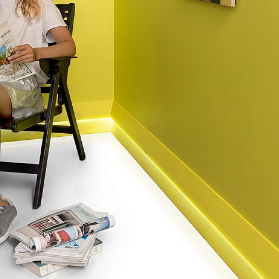 Фото товара orac decor Orac Decor Плинтус SX179 Diagonal - 9,7*2,9*200см